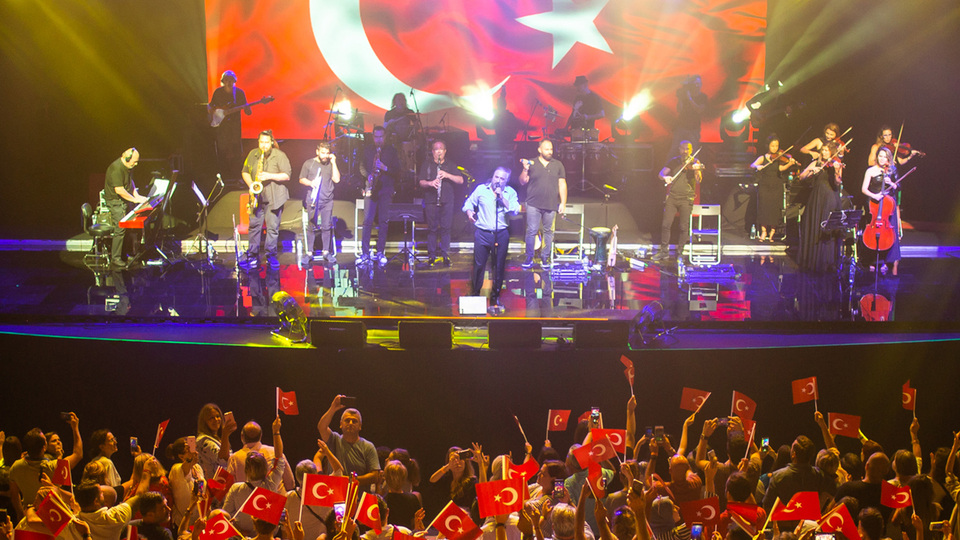 Harbiye'de 30 Ağustos coşkusu