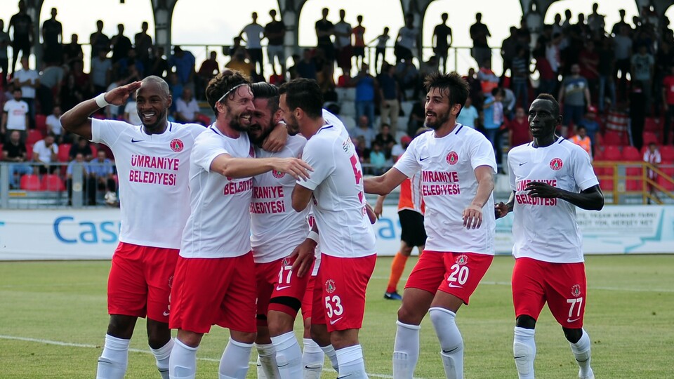 Giresunspor'u Ümraniyespor durdurdu