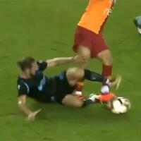 "Kadro dışı bırakılmalı!"