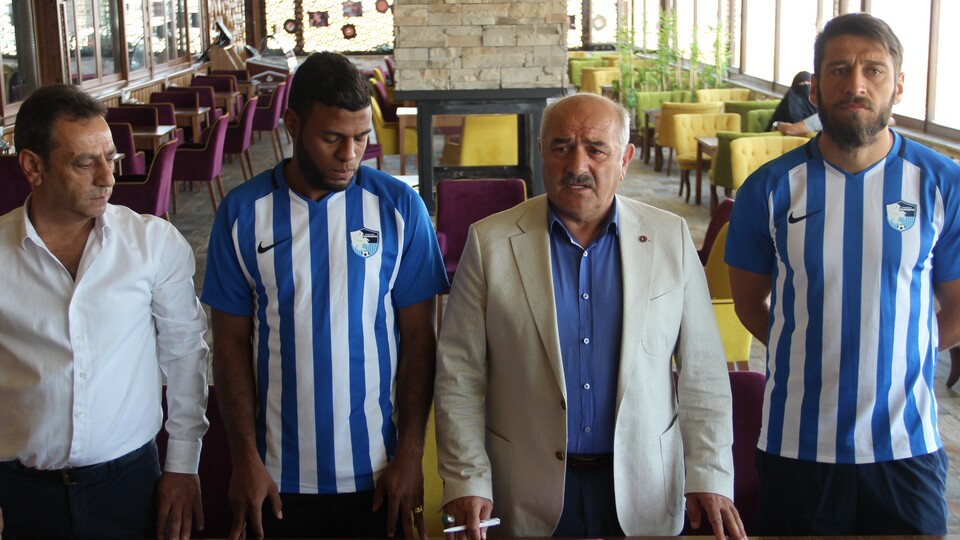 Transferin en hızlıları ligin yenileri