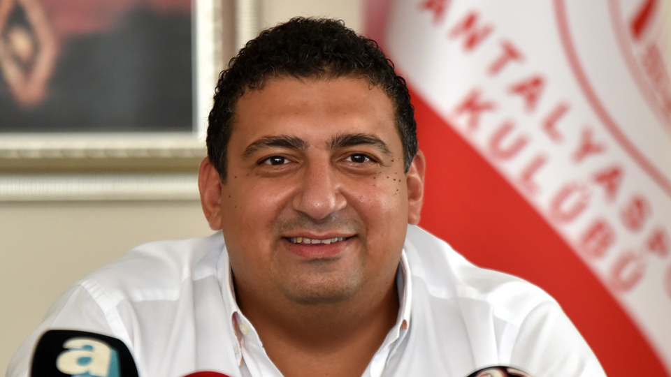 "Antalyaspor'u Avrupa'da oynayan kulüp haline getireceğiz"