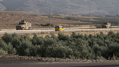 Suriye sınırına tank sevkiyatı sürüyor