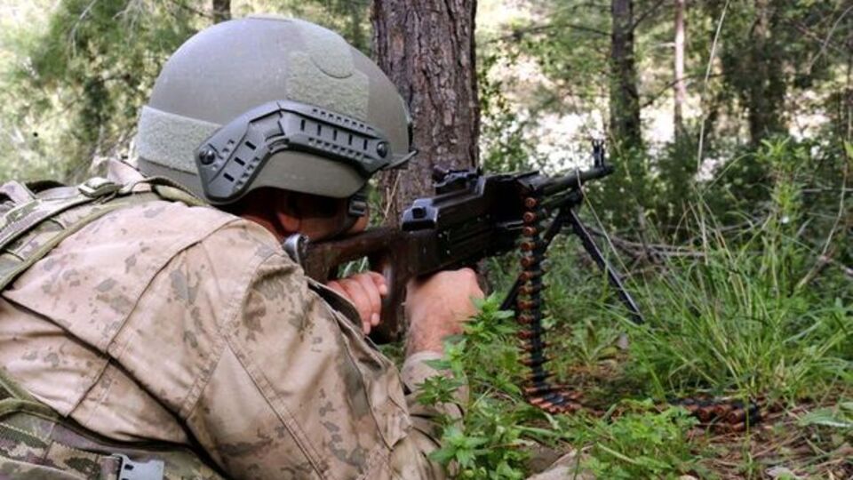 Hakkari'de 3 terörist etkisiz hale getirildi