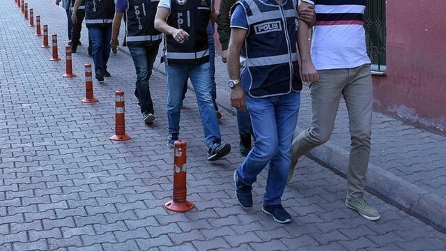 Deniz Kuvvetleri'nde FETÖ operasyonu: 1'i binbaşı 13 gözaltı