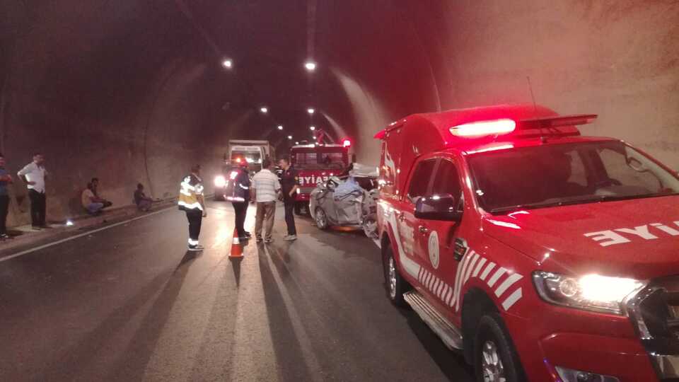 Malatya'da tünelde kaza: 1 ölü, 2 yaralı