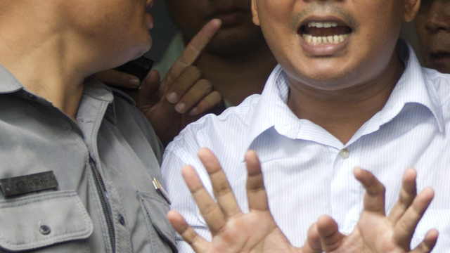 Myanmar'da vahşeti ortaya çıkaran muhabirlere hapis!