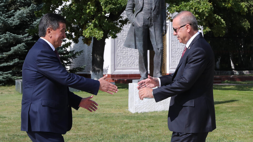 Kırgızistan'a FETÖ listesi! 13 acil isim