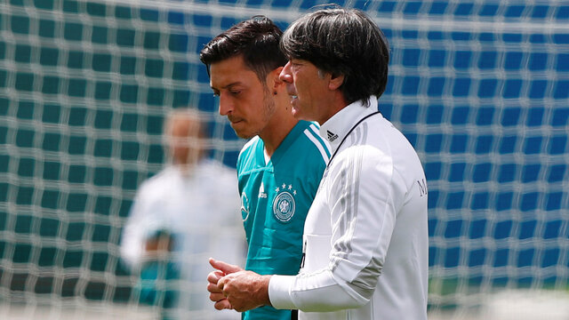 Löw'den Mesut açıklaması!