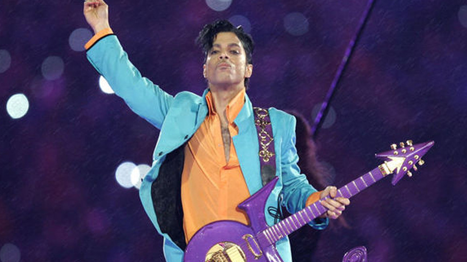 "Ünlü olmak istiyorsanız ölün!"