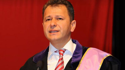 Prof. Dr. Halis Aygün kimdir?