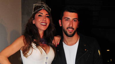 Hande Yener'in oğlu uçakta kavga etti