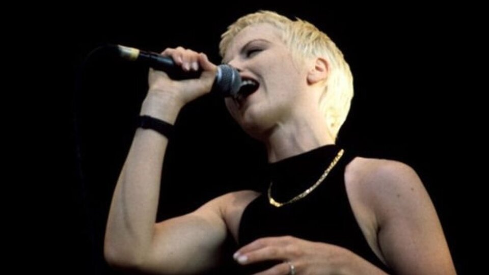 Cranberries solisti O'Riordan'ın ölüm nedeni boğulma