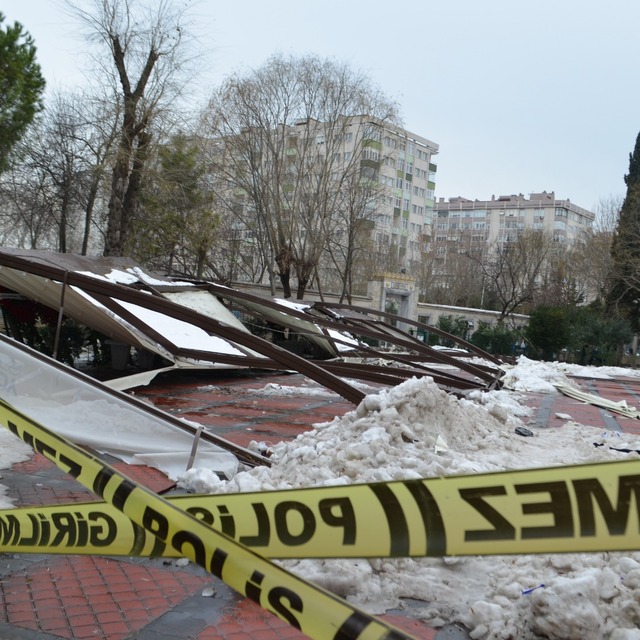 3 kişinin yaşamını yitirdiği 'tente faciası'na ilişkin karar çıktı
