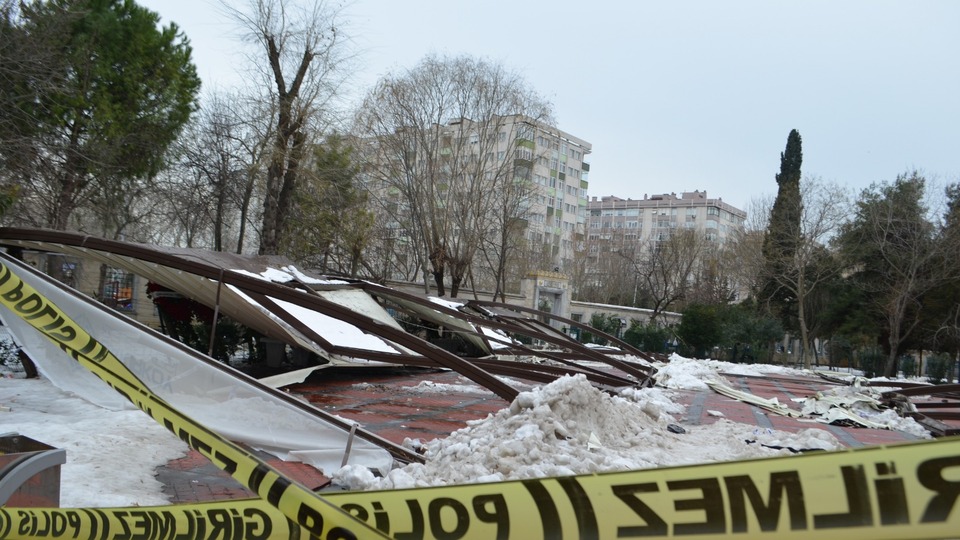3 kişinin yaşamını yitirdiği 'tente faciası'na ilişkin karar çıktı