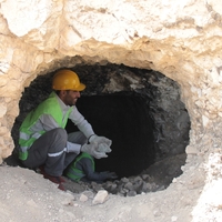 Kaya mezarları gün yüzüne çıkıyor