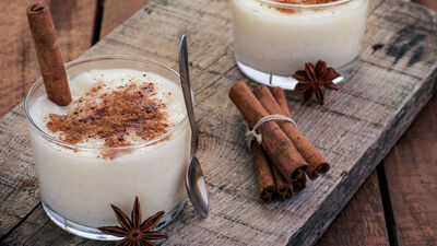 Sütlü muhallebi nasıl yapılır?