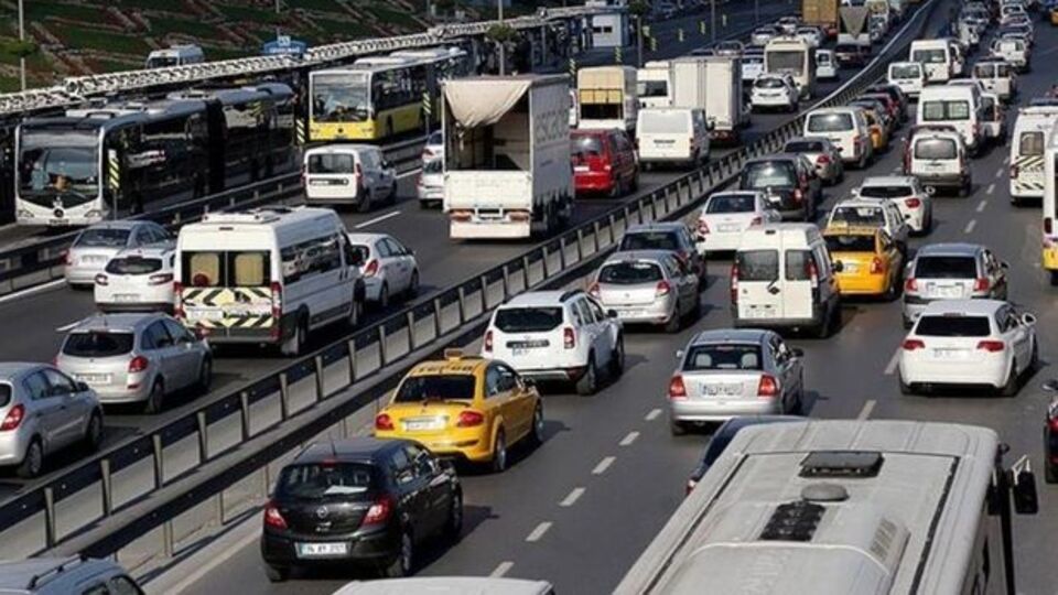 İstanbullular dikkat! Bugün bazı yollar trafiğe kapatılacak