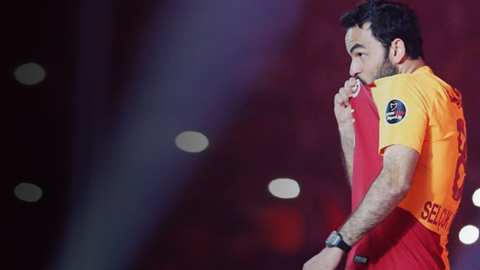 Selçuk'tan sözleşme yalanlaması