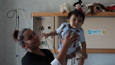 Böyle organ nakli görülmedi! Bağışçı karaciğerinden verdi hastane ücretsiz ameliyat etti