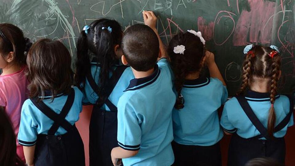 Birinci sınıflar ders başında!