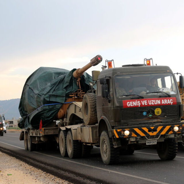 Tank ve obüsler sınırda!