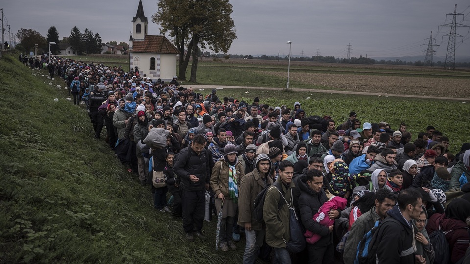 Avrupa Birliği'nden 10 bin kişilik yeni ordu!