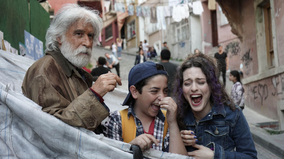 Cin gibi zamane çocukların filmi