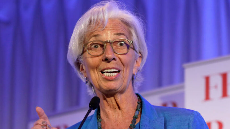 'Sular dalgalanırken gemiyi terk etmem!'