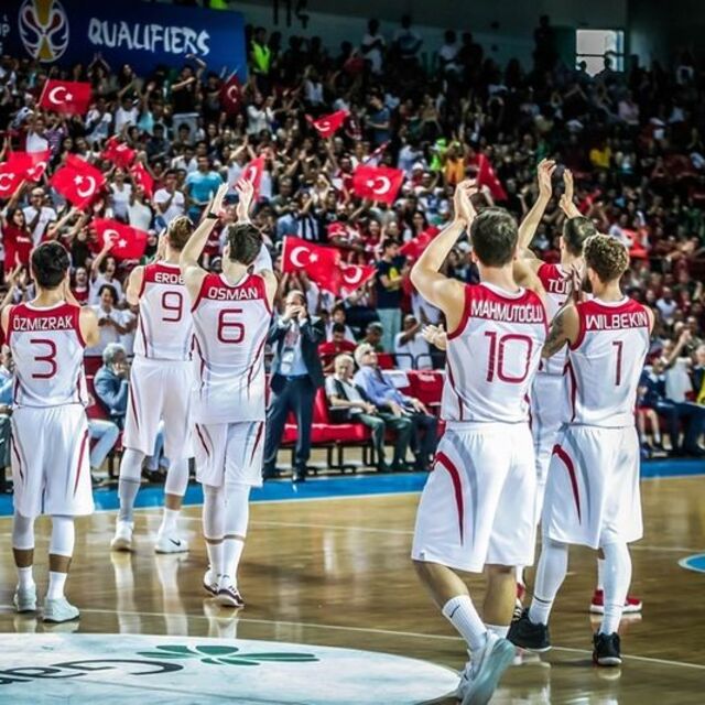 12 Dev Adam yarın Karadağ ile karşılaşacak