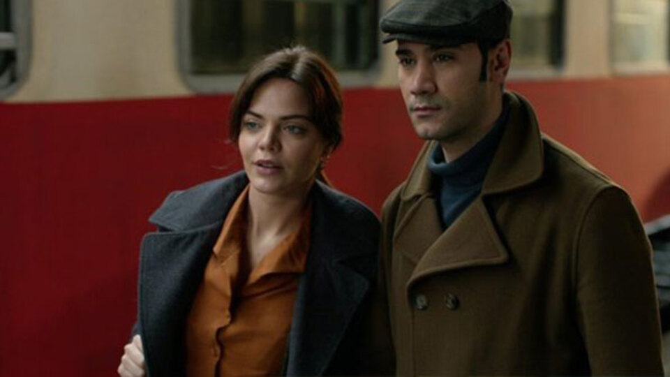 Bir Zamanlar Çukurova konusu ve oyuncuları