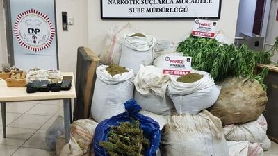 Diyarbakır'da teröre ve uyuşturucuya darbe!