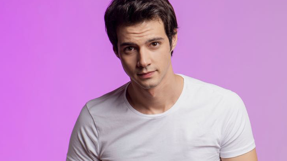 Mert Yazıcıoğlu, '1 Litre Gözyaşı'nda başrol!