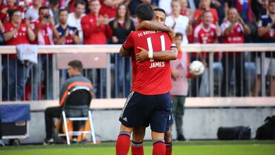 Bayern 3'te 3 yaptı!