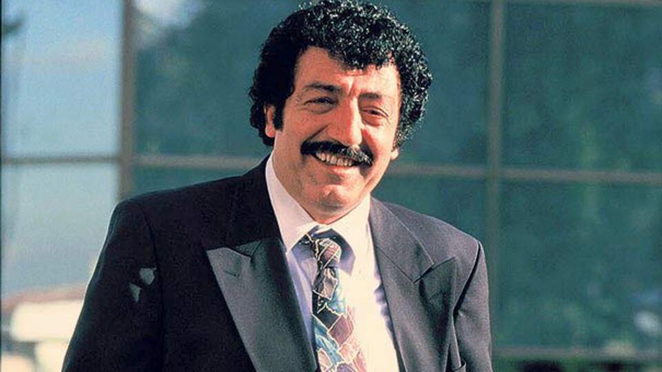 Müslüm Gürses'in ilk sazı yeni sahibinde!