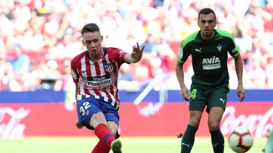 Atletico'yu 19'luk genç kurtardı