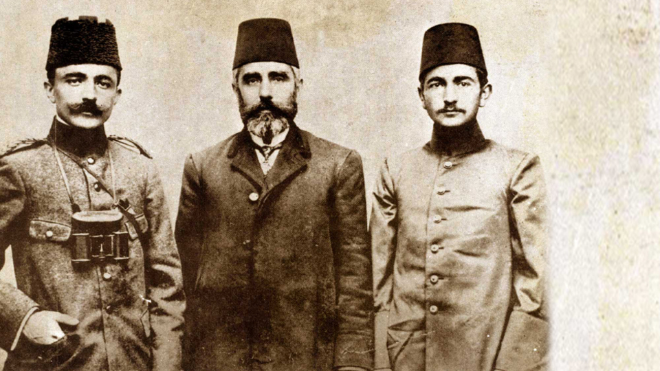 Osmanlı'nın "son fethi"nin 100. yıldönümü Bakü'de büyük törenlerle kutlandı