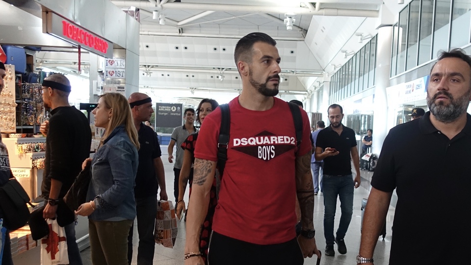 Beşiktaş'ta Negredo şoku! "Yarın dönmezse..."