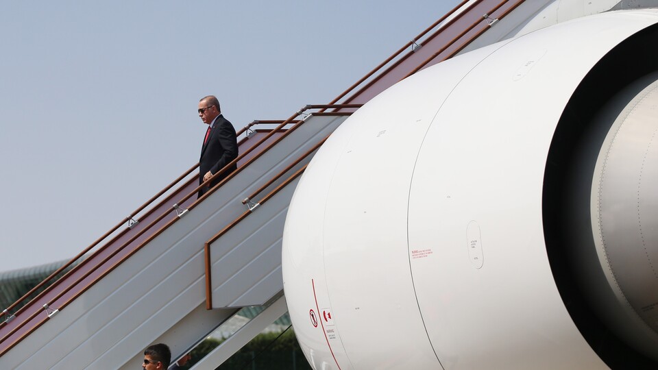 Cumhurbaşkanı Erdoğan: Zarrab'ın başka kelepçeleri de var