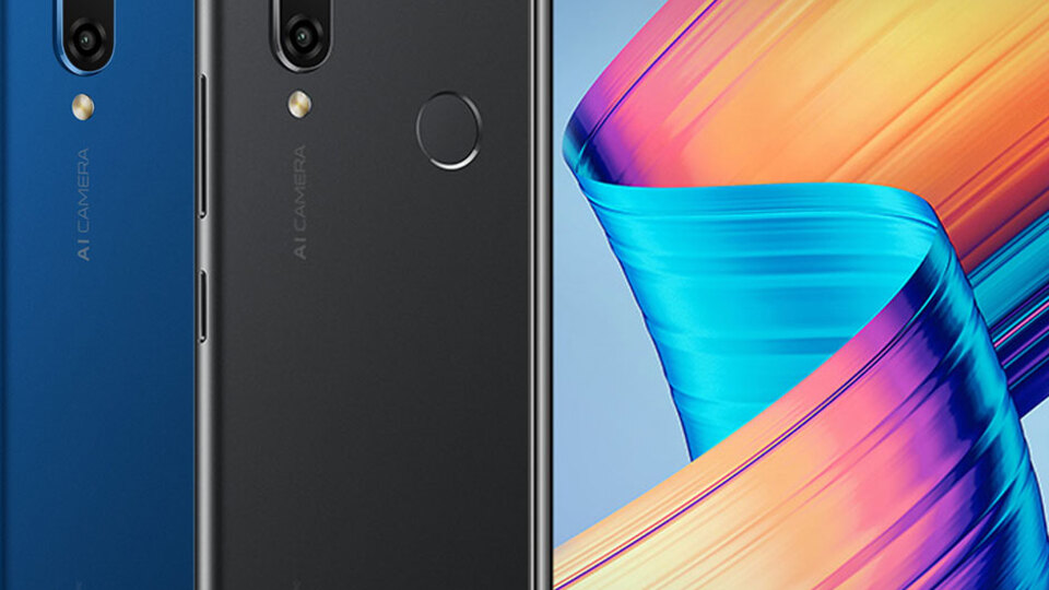 Honor Play Türkiye'de satışa çıktı