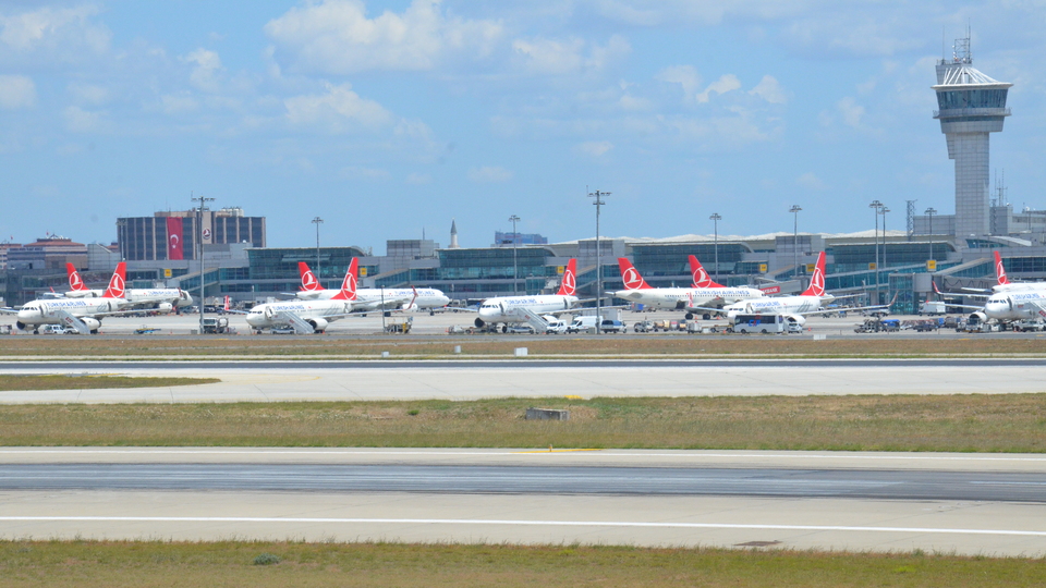İstanbul Atatürk, "dünyanın en iyi 3. havalimanı" seçildi