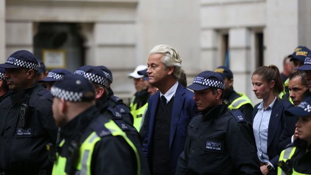 Irkçı Wilders'ten skandal yasa tasarısı: Camiler kapansın