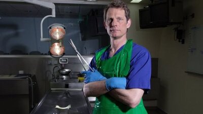 23 bin otopsi yapan doktor: 'Bazen böyle yaşamaktansa ölmenin daha iyi olduğunu düşünüyordum'