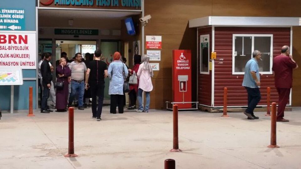 İnegöl'de gıda zehirlenmesi: 8 işçi hastaneye kaldırıldı