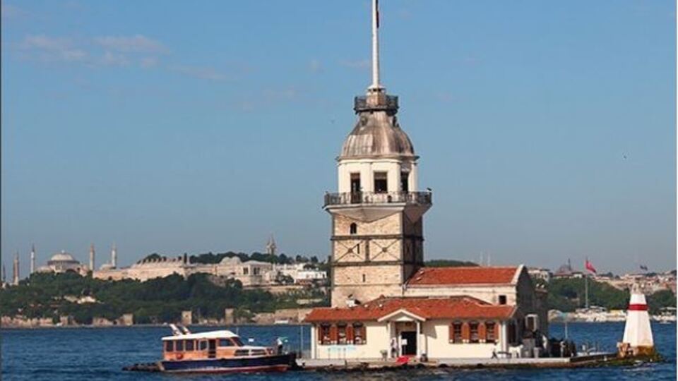 Kız Kulesi günümüzde ne olarak hizmet veriyor?