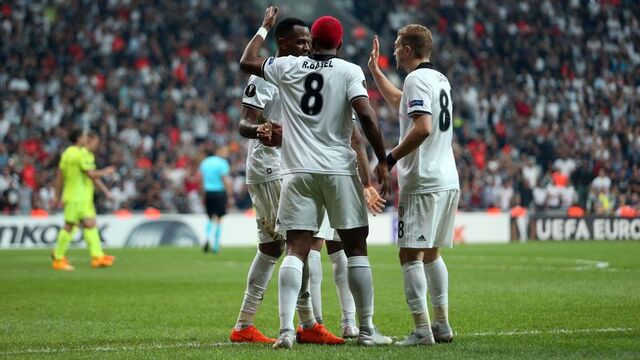 Beşiktaş'ın santrforları golü unuttu