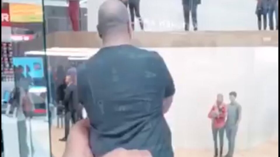 'Putperestlik' gerekçesiyle dükkan kapatıldı!