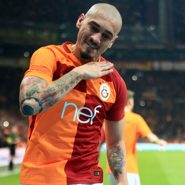 Maicon gidecek, 3 yıldız gelecek!