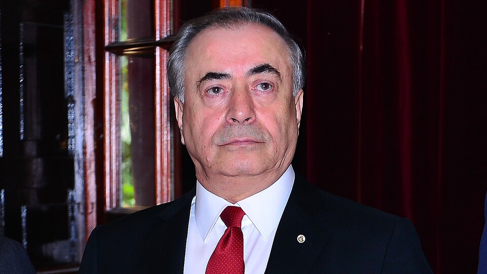 "UEFA, 2024'ü Türkiye'ye vermeli"