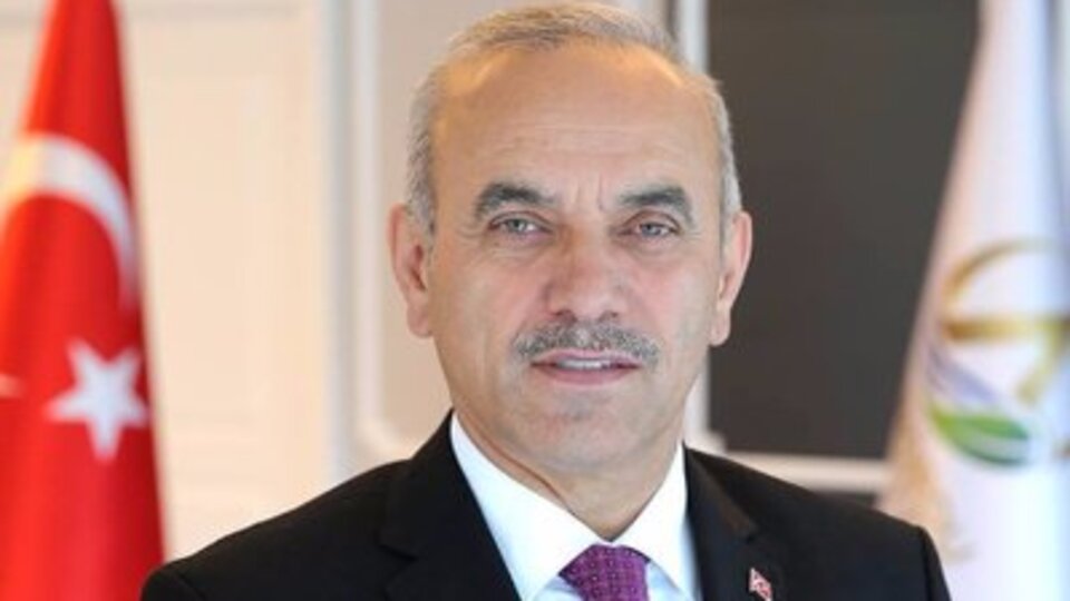 Engin Tekintaş kimdir?