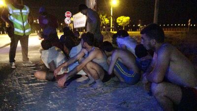 Aç susuz böyle gönderildiler!